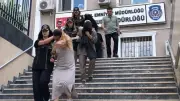 İstanbul'da 3 kadın soyguncu çalıntı mallarla takside yakalandı