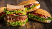 TasteAtlas Dünyanın En İyi Sandviçleri Listesinde Zirvede Türk Lezzeti: Tombik Döner