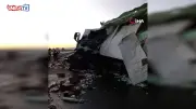 Tavuk Eti Yüklü Kamyon Köprü Bariyerine Çarptı: Sürücü Hayatını Kaybetti