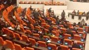 TBMM'de Yeni Parti ile Oturma Düzeni Değişti