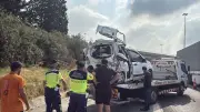 TIR Otomobile Arkadan Çarptı: Anne ve Oğlu Hayatını Kaybetti