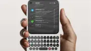 Tuşlu Telefonlar Geri Dönüyor: BlackBerry Nostaljisi Clicks Communicator ile Canlanıyor