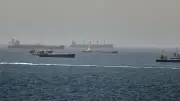 Umman Heyeti Tahran'da Hürmüz Boğazı Gemi Trafiğini Görüştü