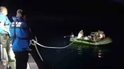 Van Gölü'nde Zodyak Botla Mahsur Kalan 7 Kişi Kurtarıldı