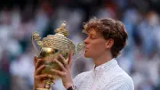 Wimbledon'da şampiyon Jannik Sinner! Üst üste ikinci kez zafer