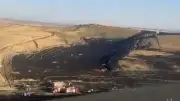 Yozgat'ta hasat sırasında kamyon alev aldı: 150 dönüm yandı