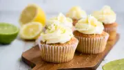 Yumuşacık Limonlu Haşhaşlı Cupcake Tarifi: Nefis ve Kolay