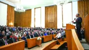 Özel gitse de vekiller kalıyor: Yeni parti hedefi zor