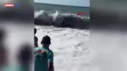 Zonguldak'ta İnsan Zinciriyle 2 Kişi Boğulmaktan Kurtarıldı