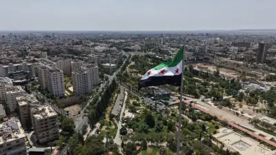 Şam'da Minibüse Tuzaklanan Patlayıcı İnfilak Etti: Ölü ve Yaralılar Var