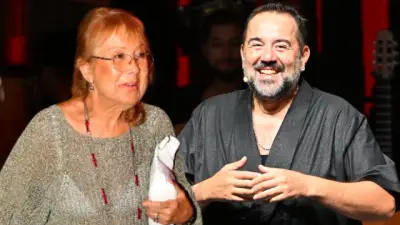 Ata Demirer'e Annesi Ayten Kaçar'dan Şans Ziyareti