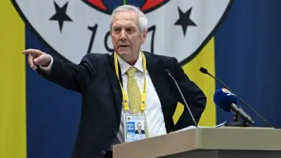 Aziz Yıldırım Divan Kurulu'nda: Saran, transfer ve Leao