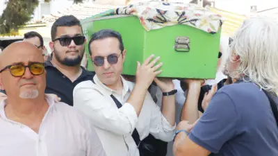 Birol Güven'in annesi Aynur Güven son yolculuğuna uğurlandı