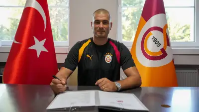 Eren Derdiyok Galatasaray'a geri döndü! 17 yaş altı takımın teknik sorumlusu oldu