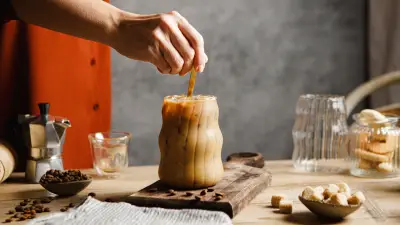 Evde kafe kahvesi yapmanın püf noktaları: Karamel macchiato, mocha, flat white tarifleri