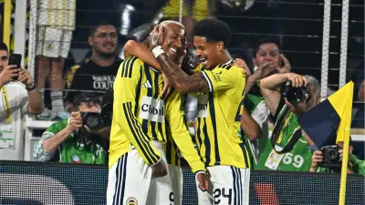 Fenerbahçe Şampiyonlar Ligi'nde Sturm Graz'ı 2-0 Yenerek Avantaj Kazandı