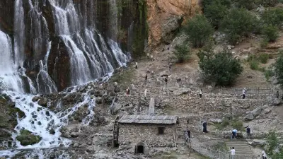 Kapuzbaşı Şelaleleri'nde 14 yaşındaki çocuk hayatını kaybetti