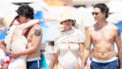 Katy Perry ile Justin Trudeau Fransa'da Objektiflere Yansıdı