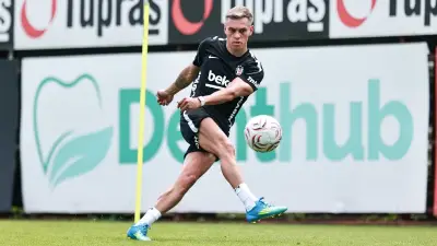 Leandro Trossard Beşiktaş'ta ilk antrenmanına çıktı, siftah yaptı