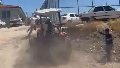 Malatya'da hayvan otlatma kavgası: Traktörü üzerlerine sürdü!
