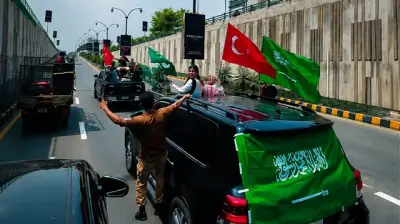 Mekke Anlaşması Pakistan'da Coşkuyla Kutlanmaya Devam Ediyor