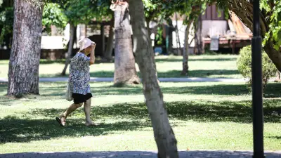 Meteoroloji'den son dakika açıklaması: 2 bölgede yağmur, 1 bölgede toz taşınımı