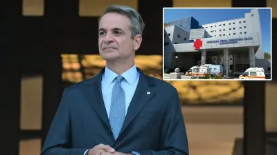 Miçotakis bisikletten düşüp hastanelik oldu