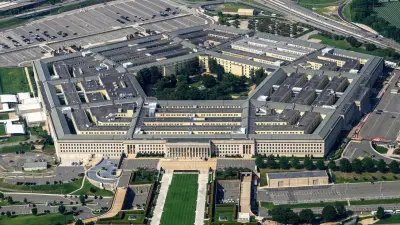 Pentagon'un İran Çıkmazı: Bombalar Yetmedi, E-postayla 'Yaratıcı Fikir' Arıyorlar