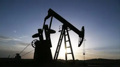 Petrolde sert düşüş: Brent 80 doların altında