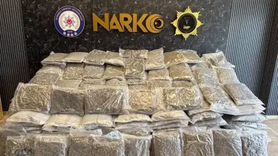 Silivri'de TIR dorsesinde 376 kilo 50 gram uyuşturucu ele geçirildi