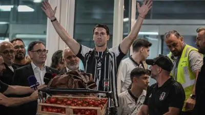 Vlahovic'in İstanbul'a getirdiği domates kasaları merak uyandırdı