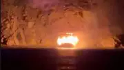 Antalya'da Koyda Demirli Tur Teknesi Alevlere Teslim Oldu