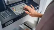 ATM'deki Sarı Tuşun Bilinmeyen Güvenlik Görevi