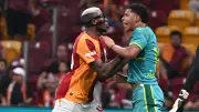 Galatasaray-Villarreal maçında gerginlik: Osimhen ve Mourino sarı kart gördü