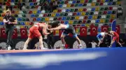 Kocaeli'de 24 Ülkeden 433 Sporcu Güreş Turnuvası'nda Yarıştı