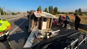 Konya'da tarım işçilerinin minibüsü devrildi: 2'si ağır 14 yaralı