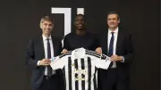 PSG'den Juventus'a dev transfer: Kolo Muani imza için Torino'da