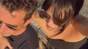 Selahattin Paşalı ve Lara Paşalı Yunanistan Tatilinde Aşk Pozu Verdi