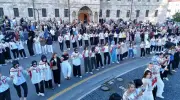Sivas'ta 1058 kadın aynı anda halay çekti